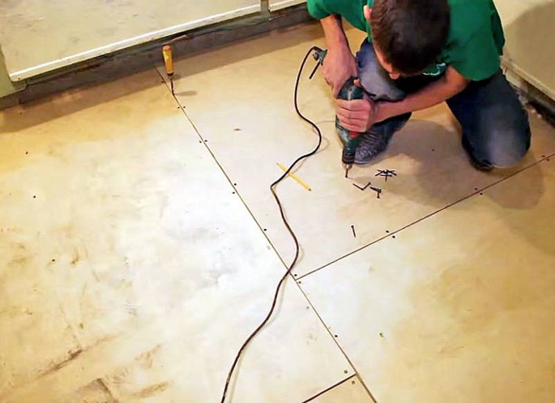 Как правильно стелить ламинат на бетонный пол: инструкция