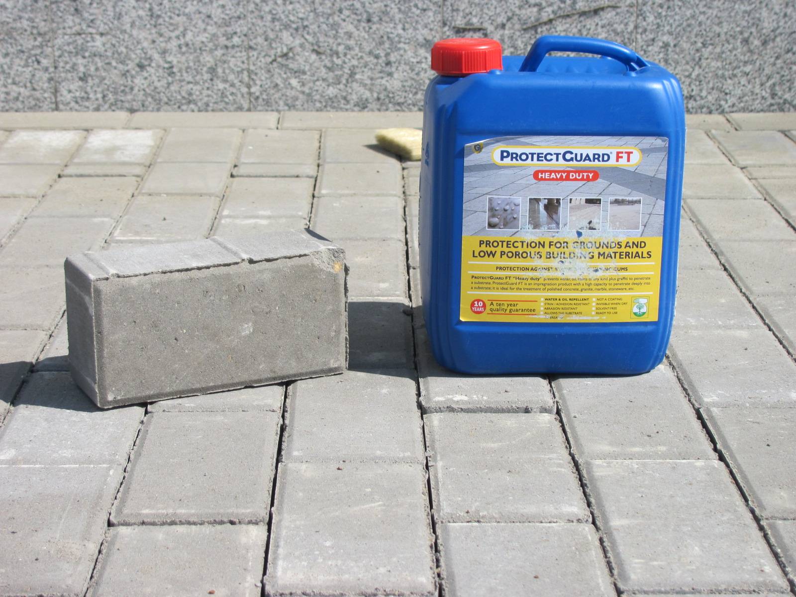 Защитные покрытия для бетона: как защитить от разрушения, мороза