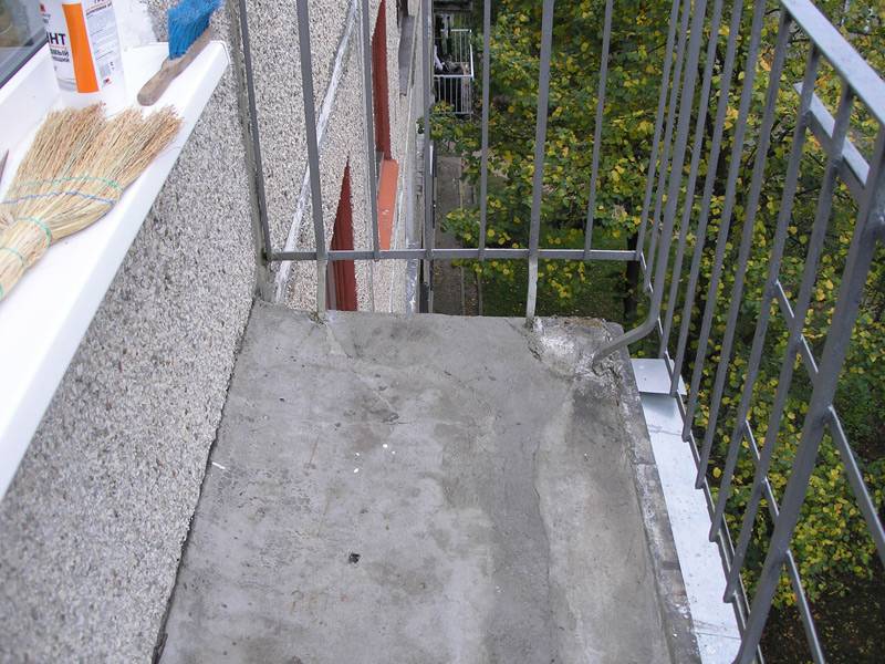 Как сделать наливной пол на открытом балконе с уклоном