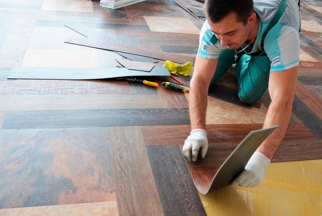 Как сделать ремонт плитки на полу: частично или полностью