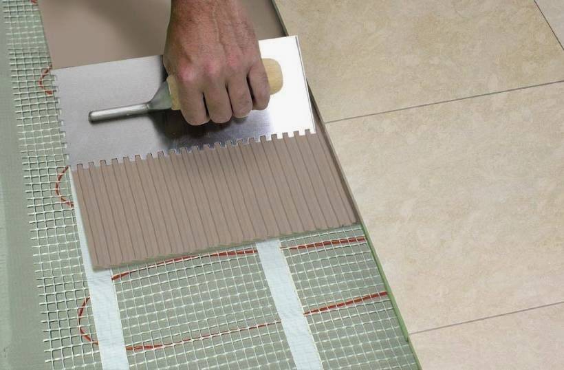 С чего начинать класть плитку в ванной с пола или стен: принципы укладки плитки, подготовка и процесс монтажа