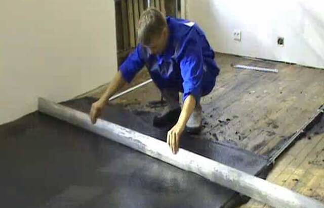 Деревянный пол на бетонном основании: настил своими руками, укладка, как положить на бетонную стяжку, фото и видео