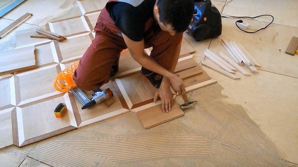 Как стелить фанеру на деревянный пол - выбор материала и инструкция