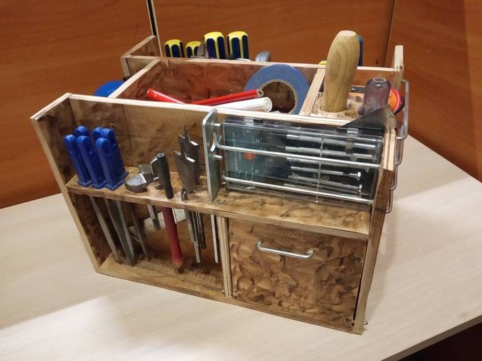 Деревянный ящик для инструментов своими руками: разновидности органайзеров и чертежи с пошаговым руководством