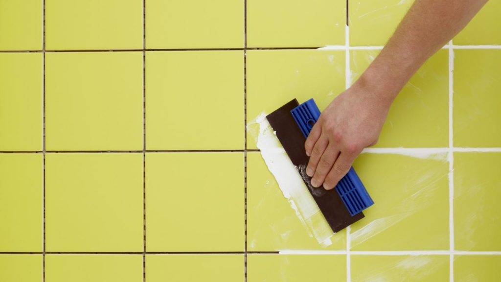 Как класть плитку на пол в ванной - подробная инструкция, расчеты и советы!