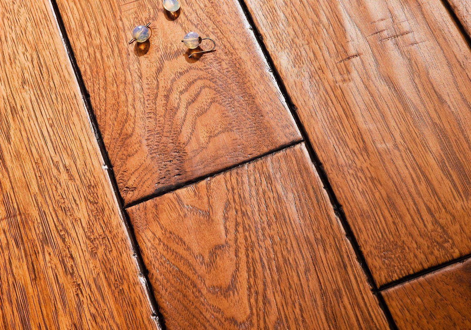 Чем покрыть деревянный пол в квартире или доме: маслом, лаком, воском или краской