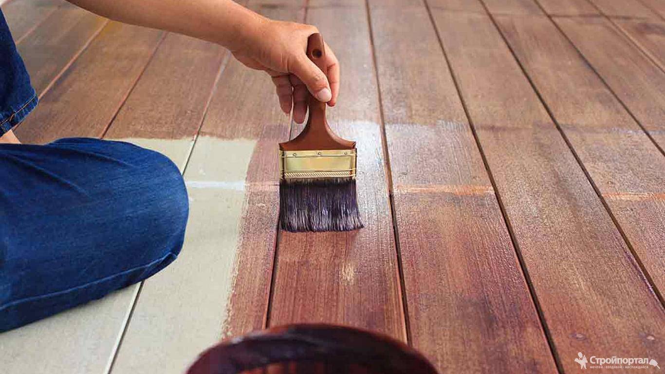 Чем покрасить деревянный пол в доме: выбор защитного покрытия