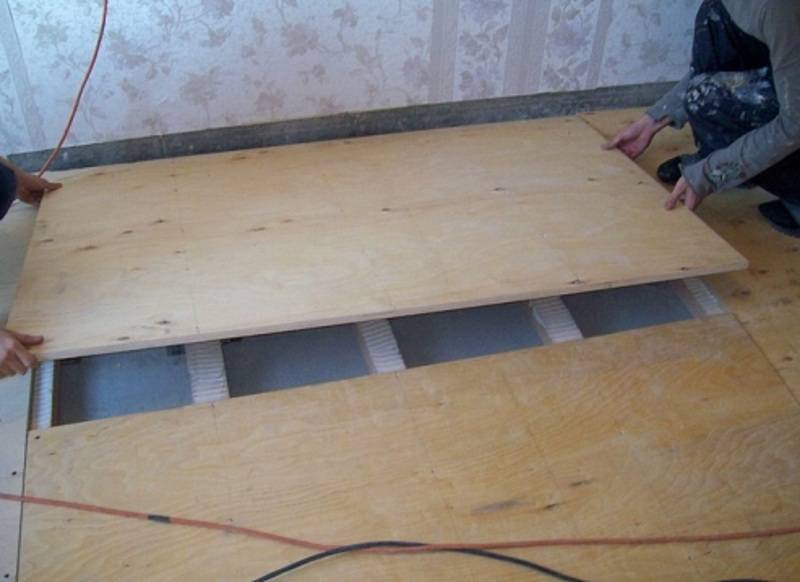 Укладка ламината на фанерный пол: как укладывать фанеру для выравнивания деревянного пола под ламинат