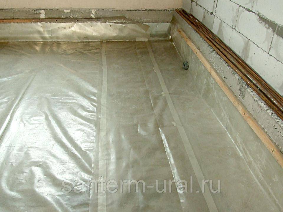 Гидроизоляция ванной комнаты под плитку: что лучше?