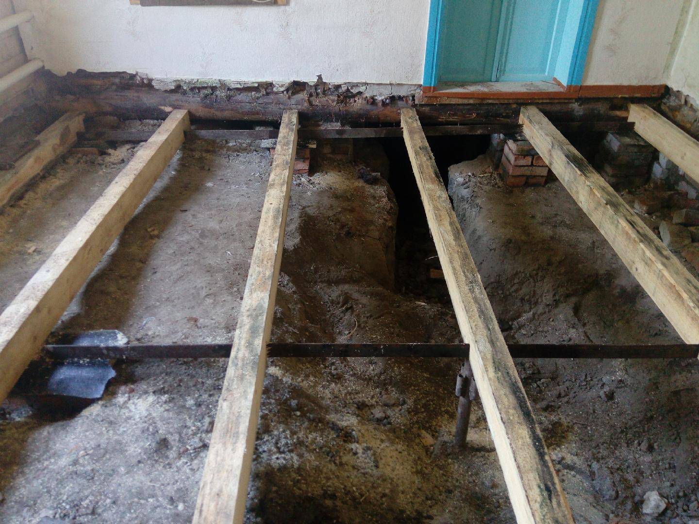 Ремонт пола в доме с деревянными перекрытиями — пошаговая инструкция