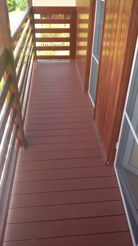 Террасная доска на балконе: отделка и укладка на пол на лоджии, фото и видео