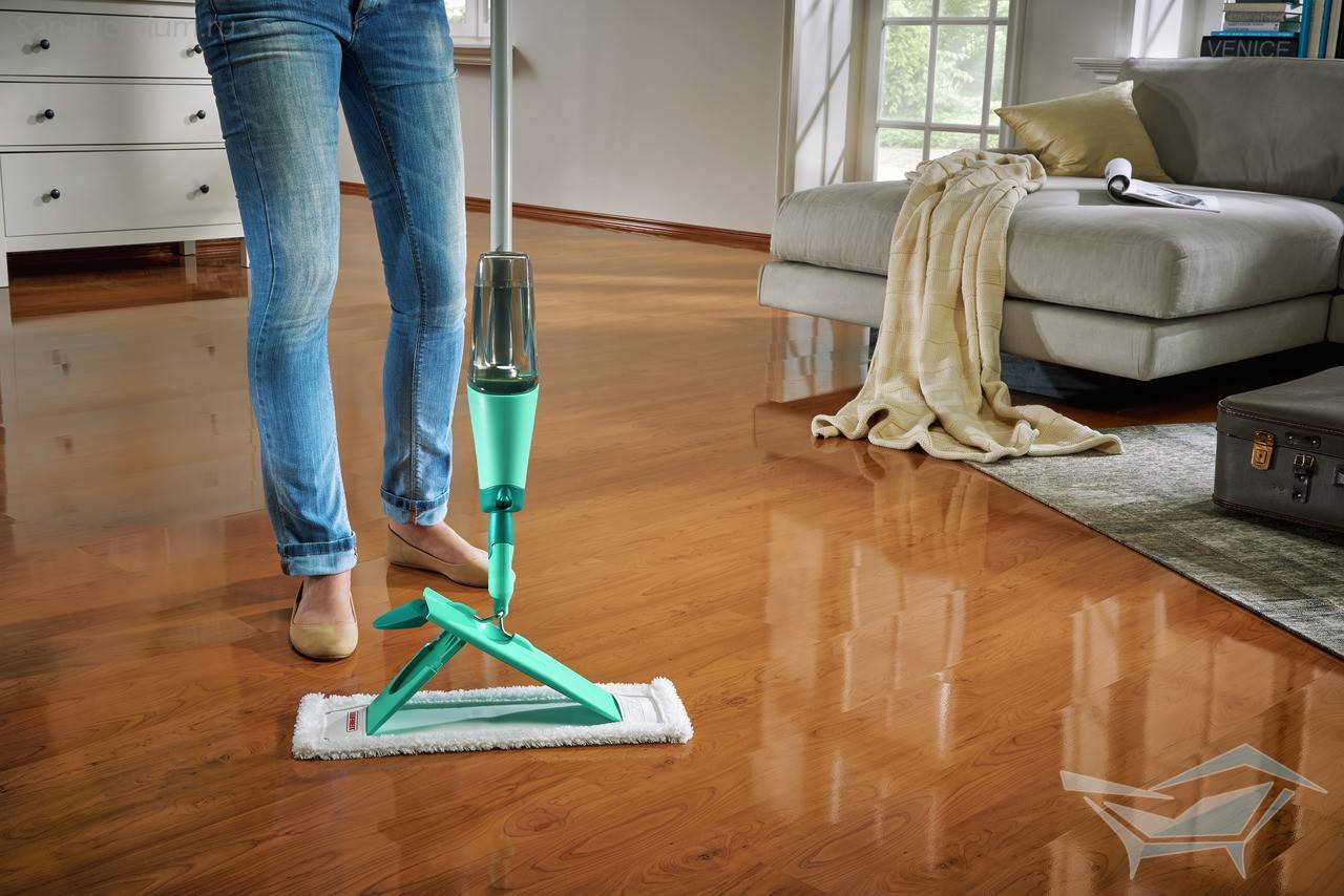 Как ухаживать за ламинатом в квартире: сухая и влажная уборка и устранение повреждений в домашних условиях