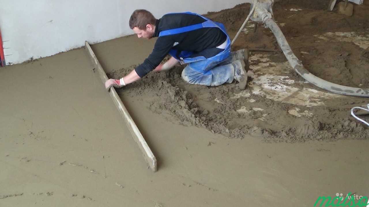 Цементно песчаная стяжка пола своими руками: технология устройства (видео)
