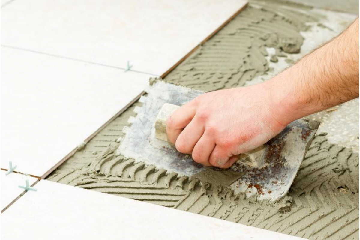 Укладка плитки на пол в ванной своими руками: пошаговая инструкция