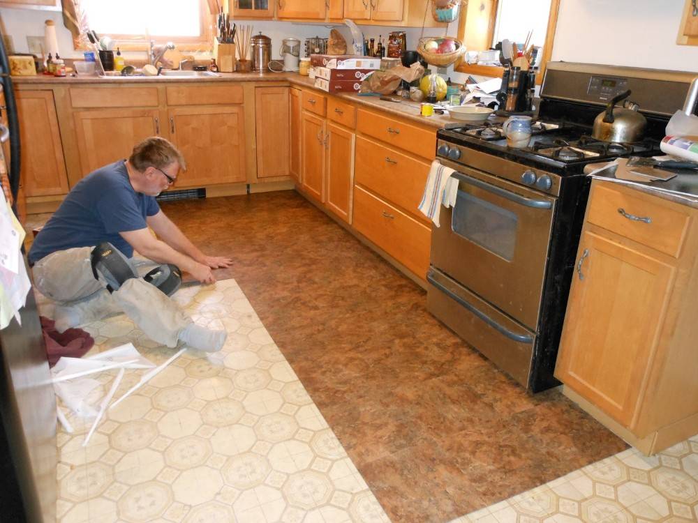 Что лучше на пол на кухню: современные покрытия